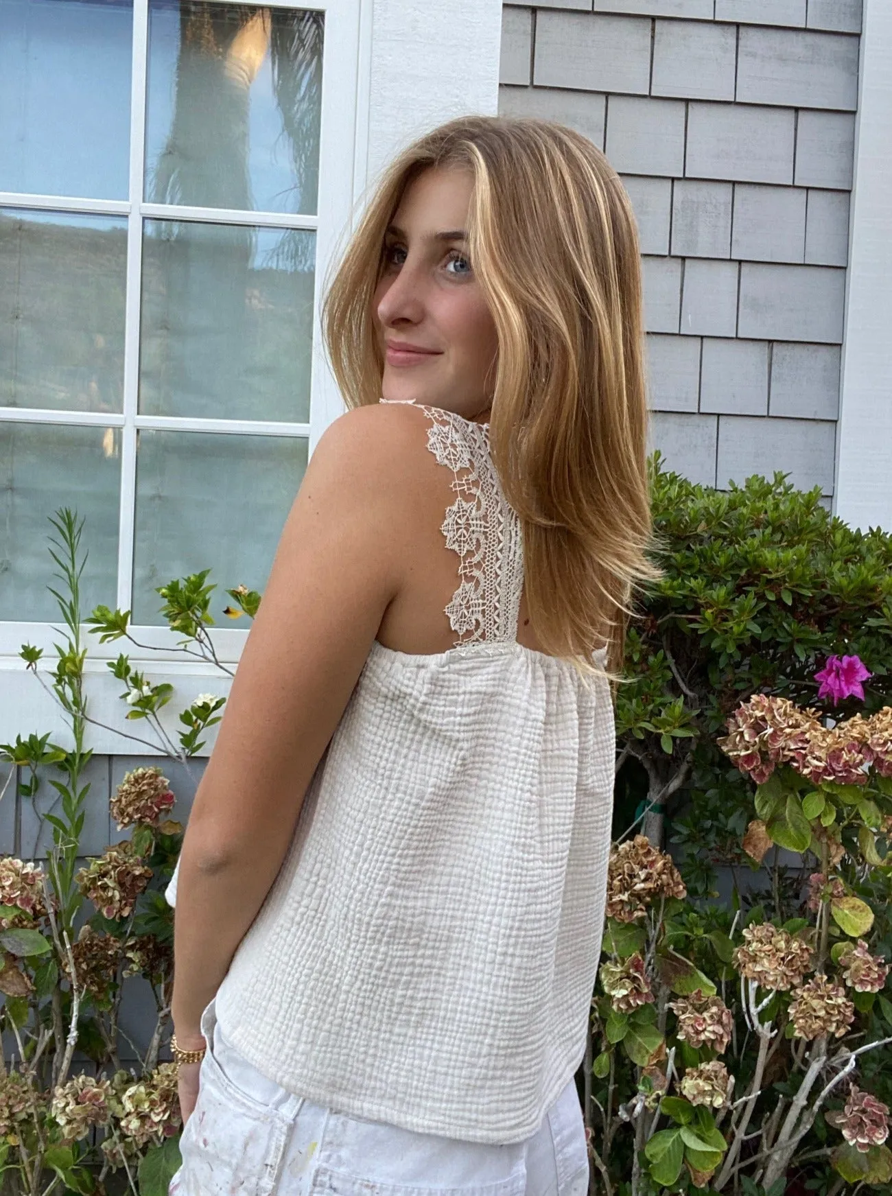 Victoria Top
