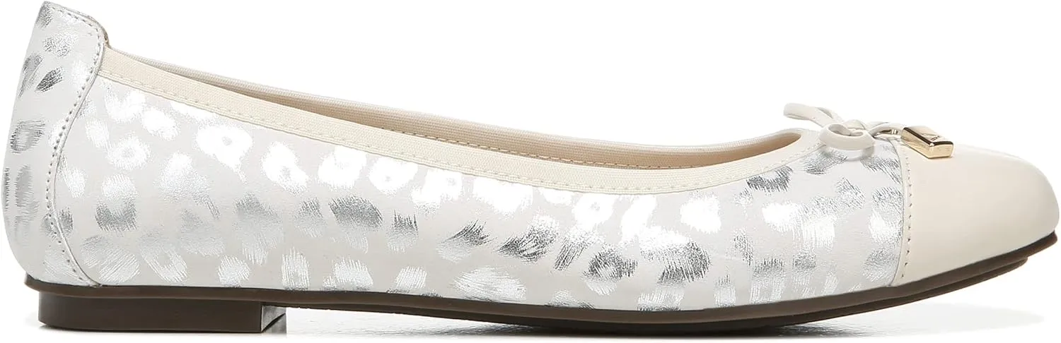 Vionic Women's Minna Flat