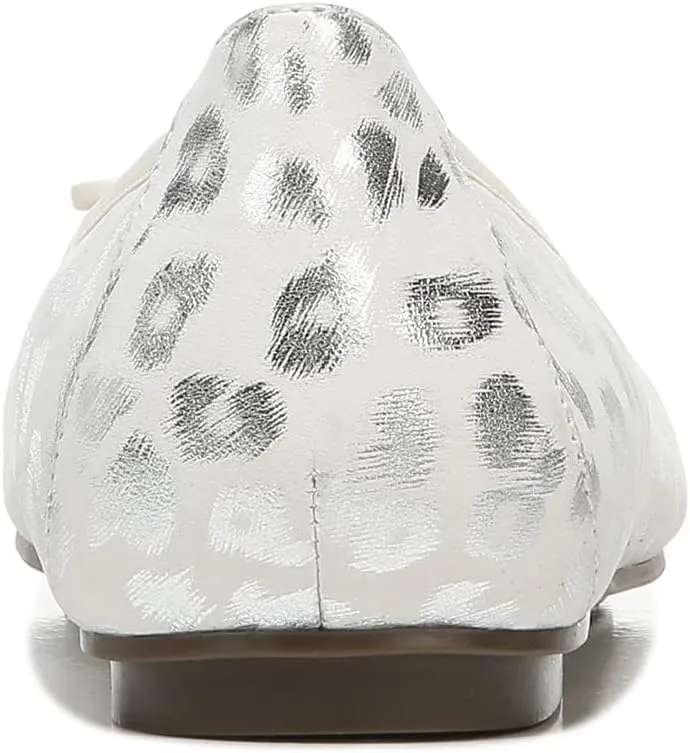 Vionic Women's Minna Flat