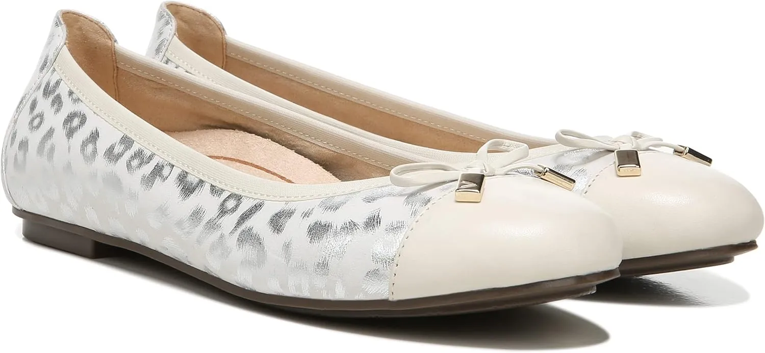 Vionic Women's Minna Flat