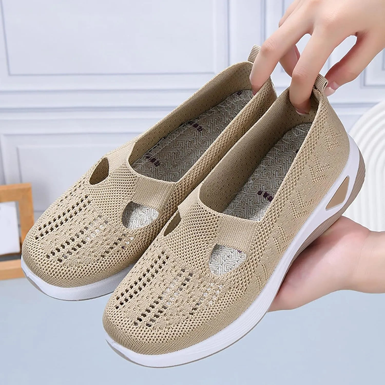 Women'S Breathable Soft Shoes Hands Free Slip On Arch Support Sneakers Walking Foam Go Running Shoes
