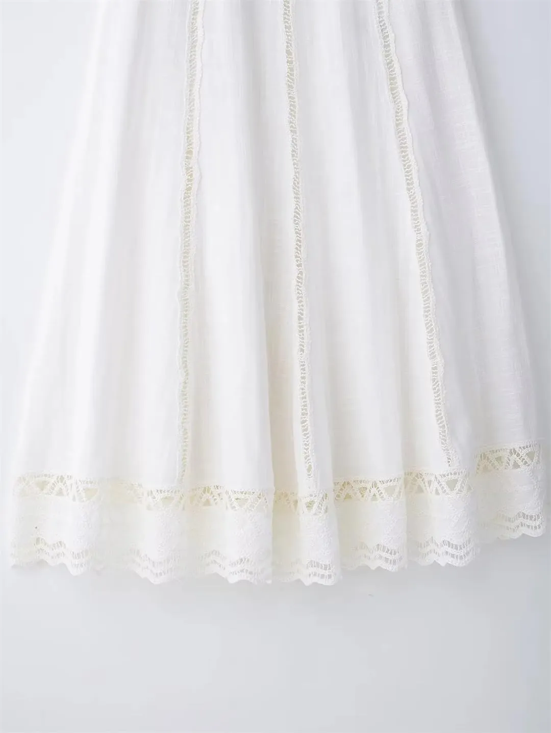 Womens White Hollow Out Skirt Lace Insert and Lace Trim Hem Elastic Waist Casual Skirts