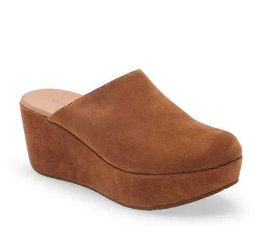 YOMA in Brown Suede