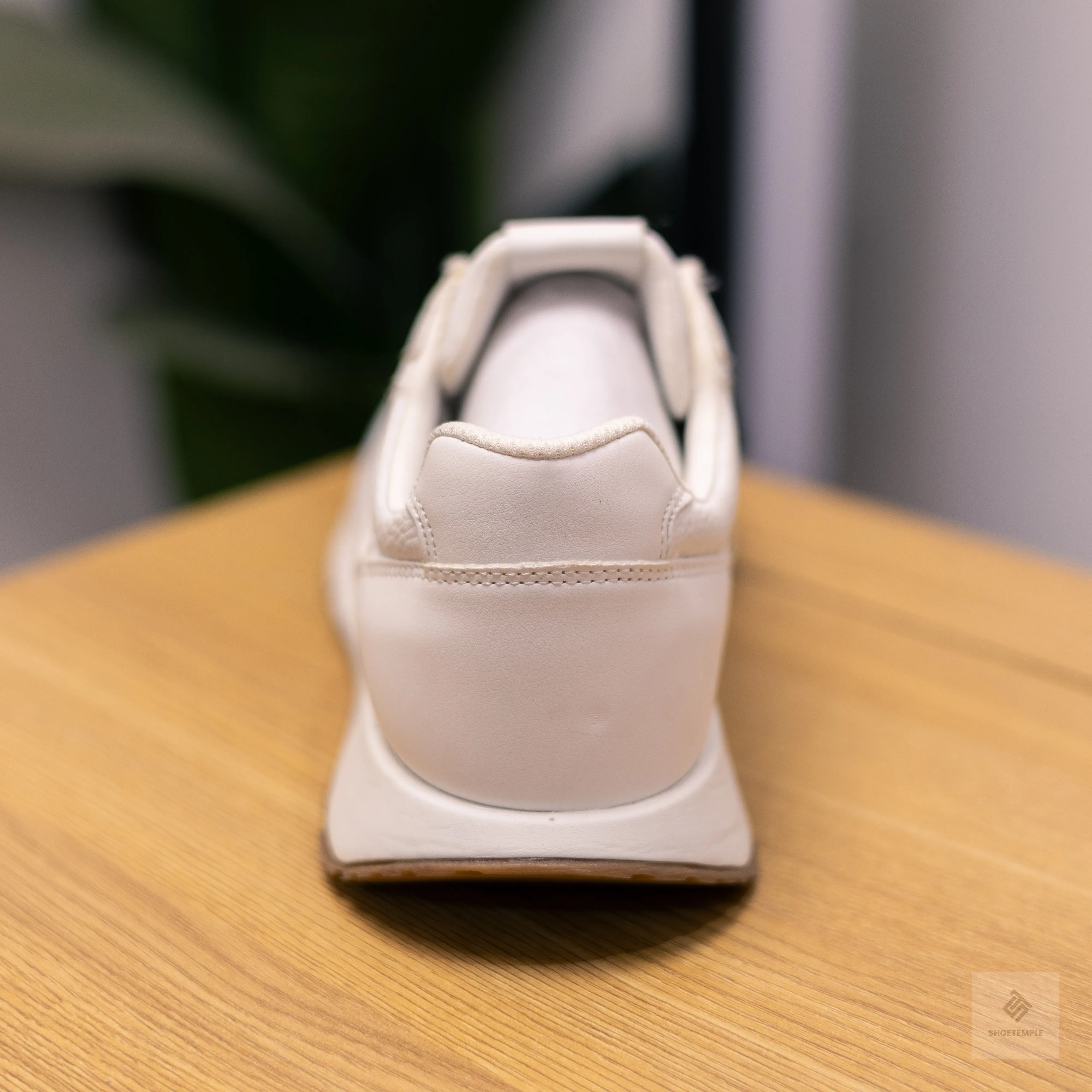 Zara Leather Sneaker