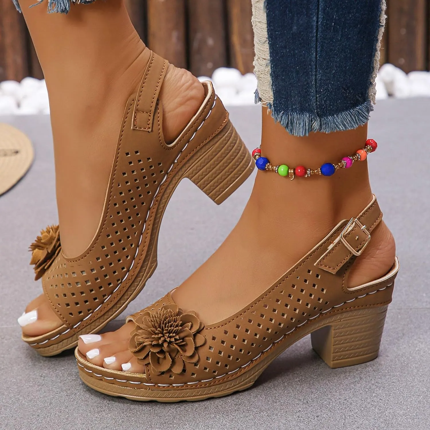ZSpzx Women's Block Heel Sandals 2025 Comfortable Dressy Ladies Peep Toe Flowers Comfortable Hollow Out Slingback Sandals Chunky Cut-Out Leather Dressy Adjustable Strappy Shoes for Daily Wear